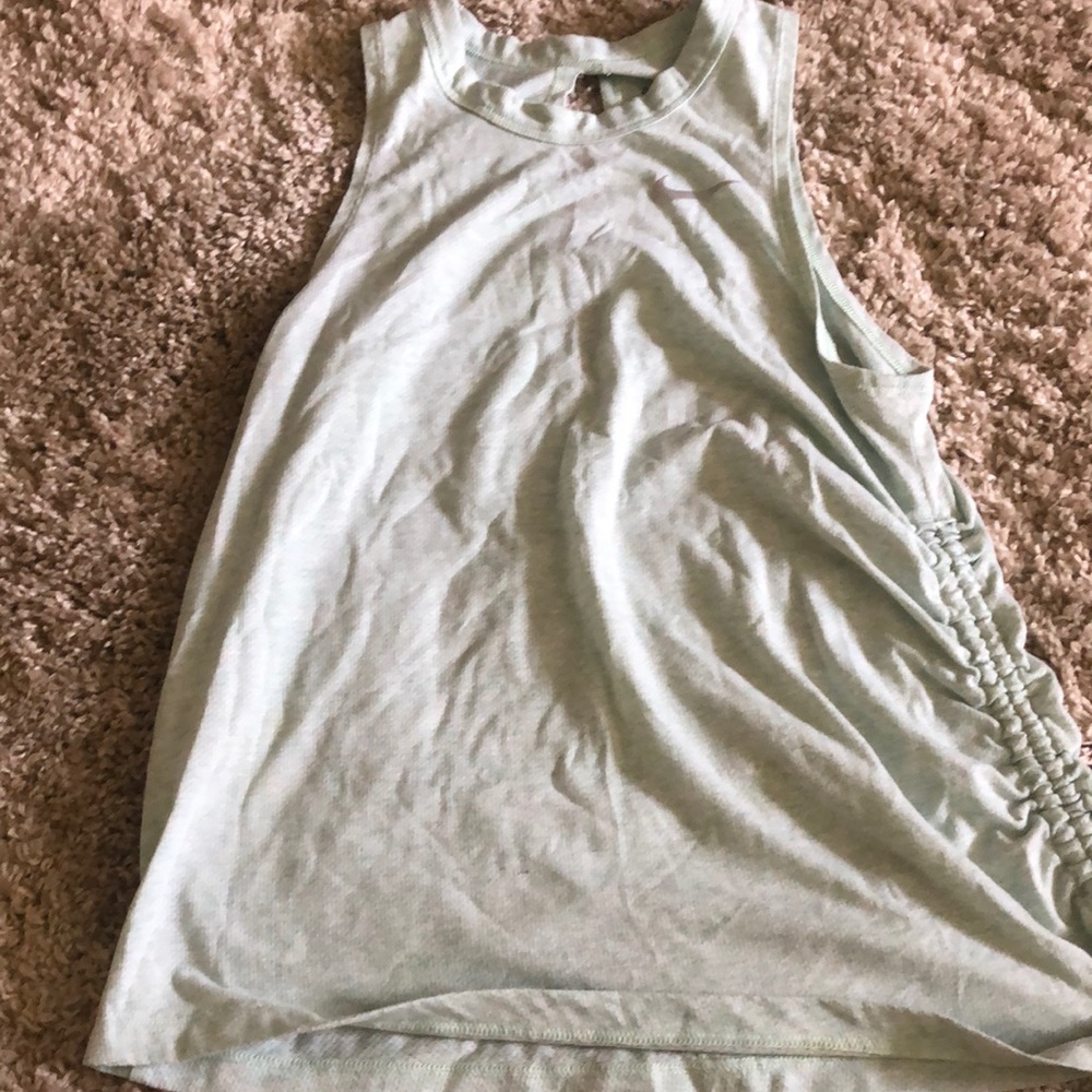 Nike workout tank